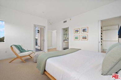 Architectural penthouse residence in the coveted Ocean Park Sea - photo 13
