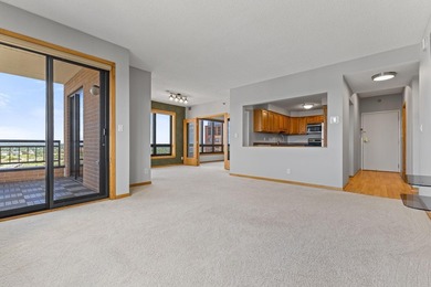 Set high on the 29th floor of Airye Tower, this corner-unit - photo 14
