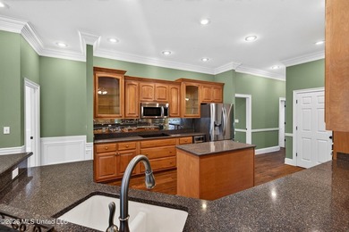 GORGEOUS JASSBY BUILT HOME WITH 4 BEDROOM AND 2.5 BATHS - photo 15