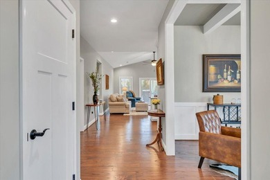Prime location near Westlake shopping, dining, and everyday - photo 18
