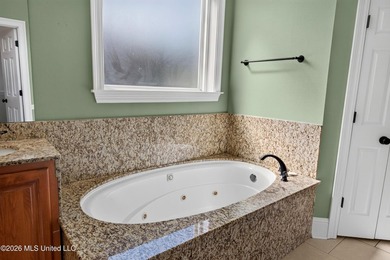 GORGEOUS JASSBY BUILT HOME WITH 4 BEDROOM AND 2.5 BATHS - photo 23