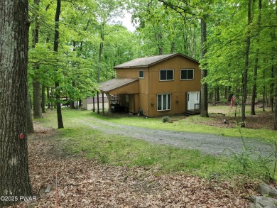 Lake Home For Sale in Hawley, Pennsylvania