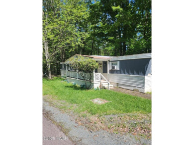 Lake Home For Sale in Greentown, Pennsylvania