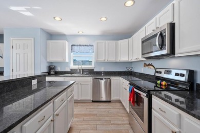 Find your slice of paradise in this gorgeous 5-bedroom - photo 12