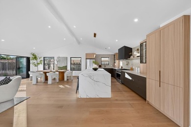 Nestled in one of Cambrian's most desirable neighborhoods, this - photo 17