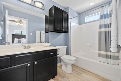 Find your slice of paradise in this gorgeous 5-bedroom - photo 19