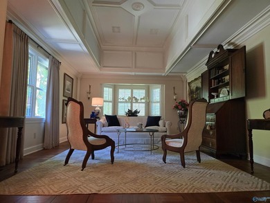 Welcome to 726 Dogwood Trail in Country Club. Incredible - photo 20