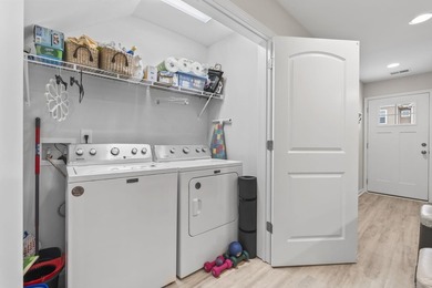 Welcome to 164 Machrie Loop Unit B - a beautifully maintained - photo 21