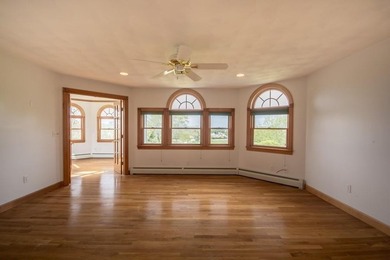 A Rare 32-Acre Equestrian Estate with Historic Charm and River - photo 21