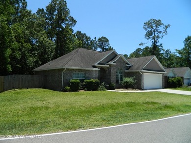 Nice ranch home, 3 bedroom, 2 bath, split bedroom plan, all - photo 2