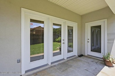 Welcome home to this charming patio/garden home offering - photo 22