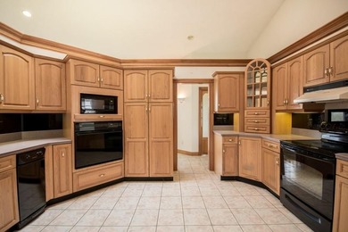 A Rare 32-Acre Equestrian Estate with Historic Charm and River - photo 34