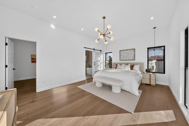 Nestled in one of Cambrian's most desirable neighborhoods, this - photo 38