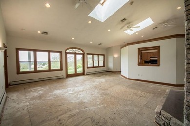 A Rare 32-Acre Equestrian Estate with Historic Charm and River - photo 40