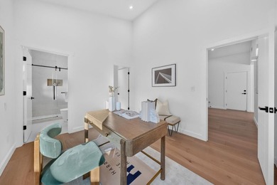 Nestled in one of Cambrian's most desirable neighborhoods, this - photo 46