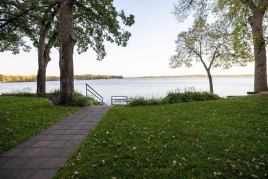An Extraordinary West Lake Okoboji Waterfront Estate | 50' of - photo 7