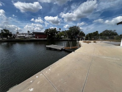 Marina/warehouse building 6750' for boat storage, 2 additional - photo 11