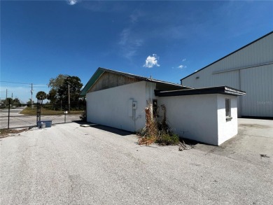 Marina/warehouse building 6750' for boat storage, 2 additional - photo 17