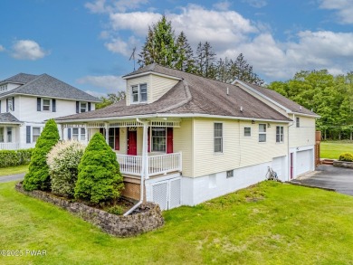 Lake Home For Sale in Gouldsboro, Pennsylvania