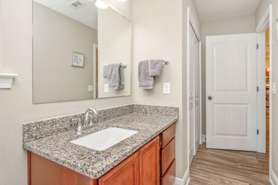 Welcome to this beautifully maintained all-brick 4 bedroom 3 - photo 28