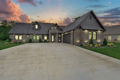 Lake Texoma Home For Sale in Pottsboro Texas