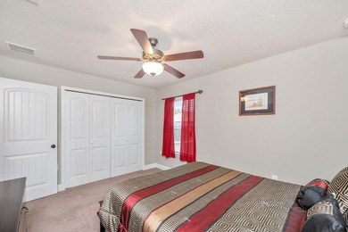 Welcome to this beautifully maintained all-brick 4 bedroom 3 - photo 32