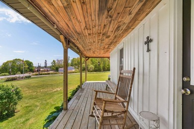 Welcome to 10 Highland Ridge in Hampden -- where convenience - photo 32
