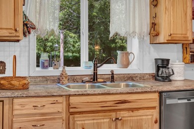 Welcome to 10 Highland Ridge in Hampden -- where convenience - photo 34