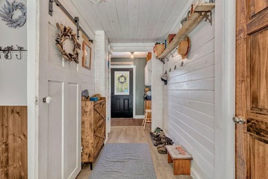 Welcome to 10 Highland Ridge in Hampden -- where convenience - photo 35