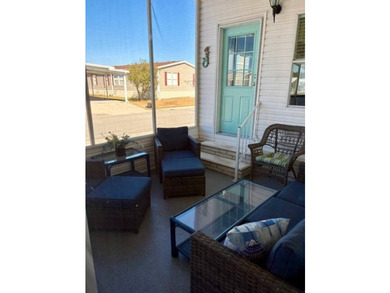 Come and check out this Well Priced home on a Premier Outer Lot - photo 8