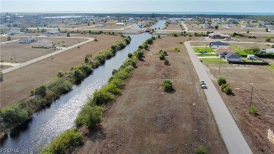 A rare slice of paradise - vacant, cleared, and waterfront on - photo 3