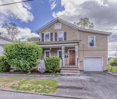 (private lake, pond, coastal) Home For Sale in Kingston New York