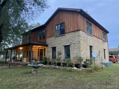 (private lake, pond, creek) Home Active Under Contract in De Soto Missouri