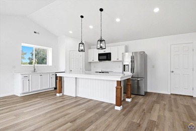 Back on the market and now fully completed, this exceptional - photo 12