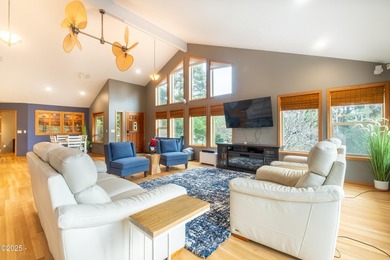 Ocean peaks and priced to sell at $749,900 for this Luxury - photo 13