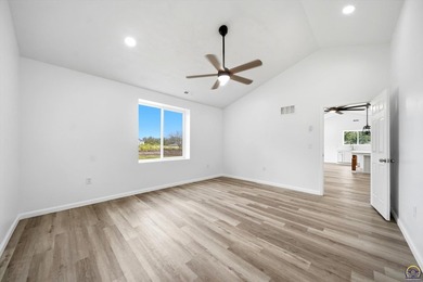 Back on the market and now fully completed, this exceptional - photo 17