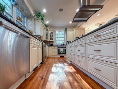 Based on the Hope Mansion in Windsor North Carolina. Discover