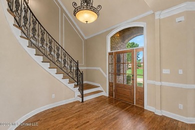 Over 4,200 square feet, 2 bedrooms downstairs, walk-in closets - photo 7
