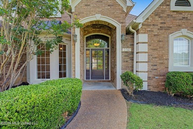 Over 4,200 square feet, 2 bedrooms downstairs, walk-in closets - photo 8