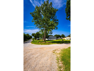 Walking distance to Newcastle School. This home is just a block - photo 21