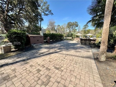 Spectacular Lakefront Lot #332 offers an exceptional outdoor - photo 2