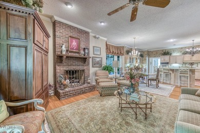 RARE PRIVATE LAKE ESTATE ON 10 ACRES, OVER 11,000 SQ FEET ESTATE - photo 24