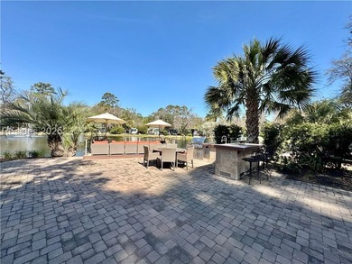 Spectacular Lakefront Lot #332 offers an exceptional outdoor - photo 6