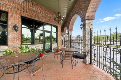 Exceptional turn-key 2nd generation restaurant on - photo 48
