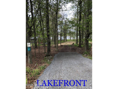 Lake Lot For Sale in Gouldsboro, Pennsylvania