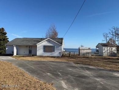 Neuse River Home For Sale in New Bern North Carolina