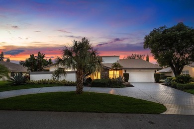Located in the prestigious Seagate Country Club, this - photo 1