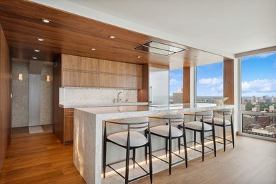 Absolutely STUNNING, penthouse level furnished condo that l will - photo 11