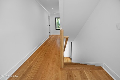 Brand New Luxury Home in Old Greenwich Experience luxury living - photo 14