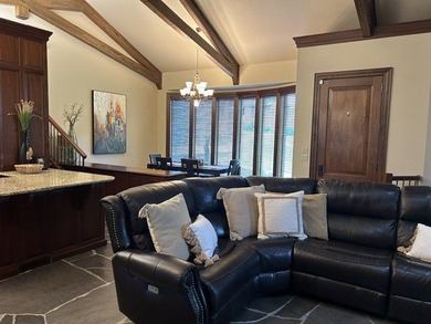 LUXURY LIVING IN THE HEART OF RUSSELLVILLE Experience - photo 7